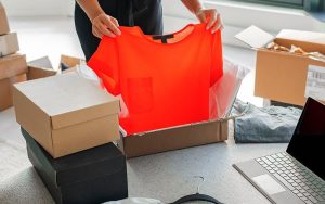 1277368217 U.S. Retail Survey blog header 800x500 Retail Returns Survey Jan 2024 Returns Pose a Significant Challenge for U.S. Retailers, According to Recent Blue Yonder Survey