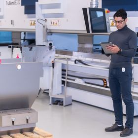 csm ortung locating ef6f6c0fee Presenting omlox, the world’s first positioning standard for industry