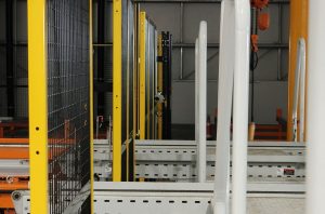 REER Safety's EOS Light Curtains ExCel in the automated warehouse
