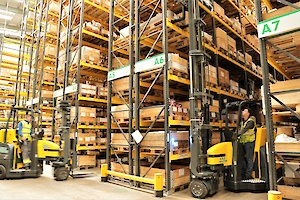 ame op3.300x0 is Launch of new Aisle Master Order Picker: Aisle Master-OP