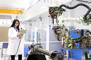 amrc.300x0 is Manufacturing a new safety culture