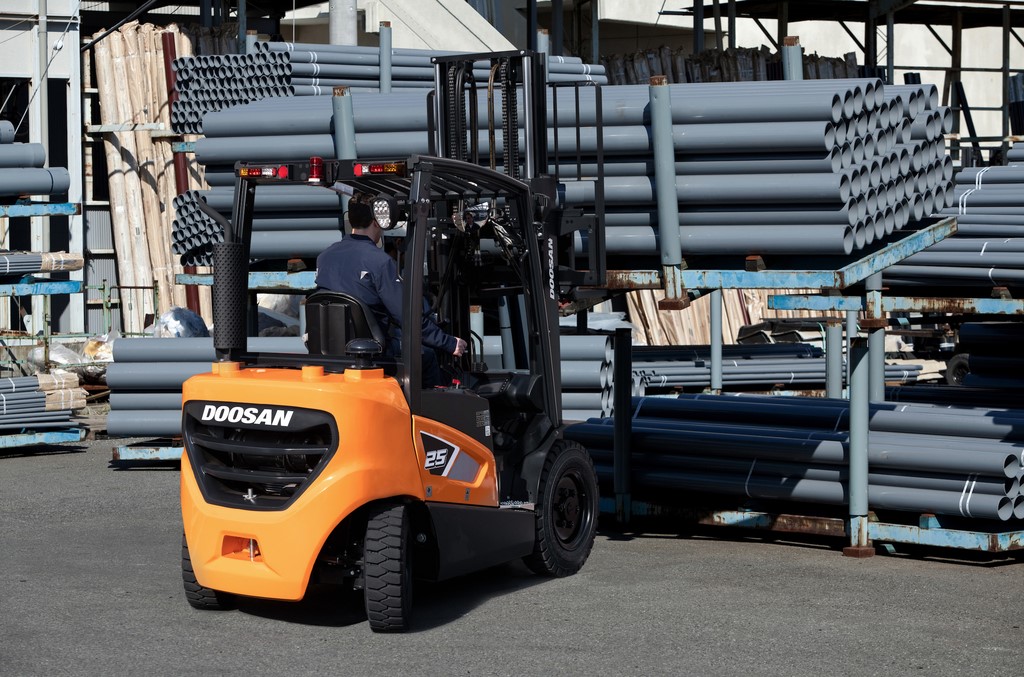 doosan3 Diesel-powered trucks see range expansion