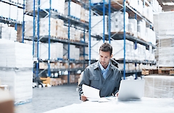 industrysegment wholesaleretaile commerce stockphoto 002.250x0 is Boost Productivity with 8 quick tips for Organising your Warehouse
