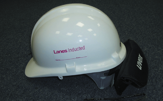 p16robust Robust safety glasses benefit night workers