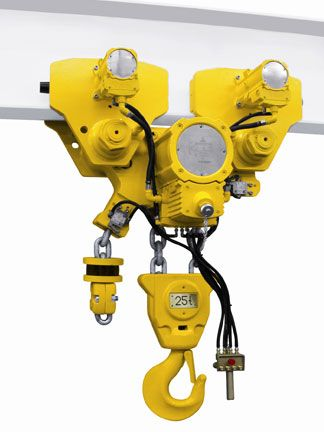 jdneuhaus Centralised pneumatic control for four hoists