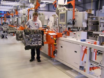 MACDONALD HUMFREY AND EXMAC AUTOMATION CREATE THE ASSEMBLY LINE FOR A NEW HIGH PERFORMANCE ENGINE AT RICARDO