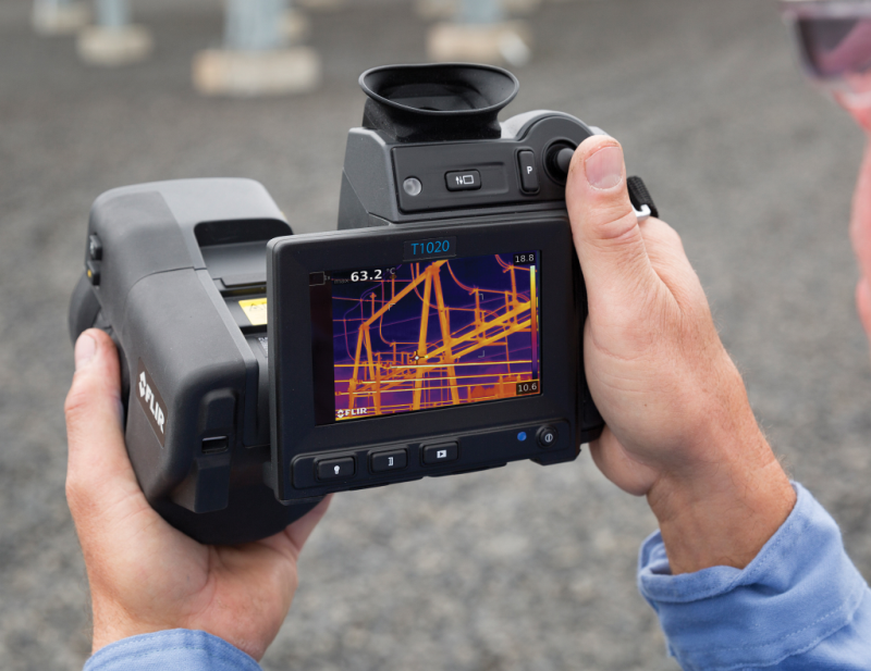flir926 t series camera powerline inspection story Power line monitoring on the move