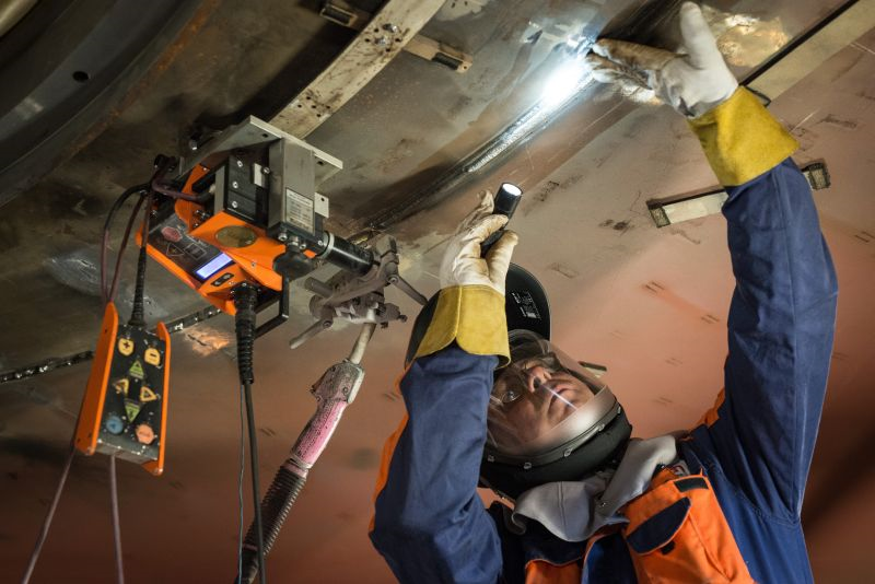 a5 mig rail system 2500 936 Speed marries quality with Kemppi mechanised MIG systems