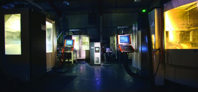 ga15vsd compressor installation UK precision engineering firm opts for Atlas Copco’s new energy-saving, eco-efficient VSD+ compressor