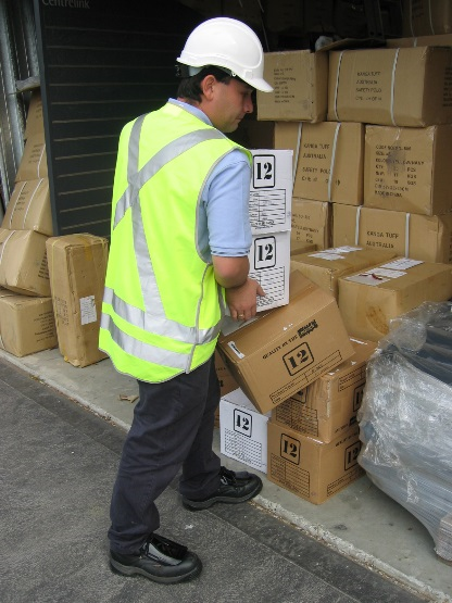 image2 METGUARD®, Metatarsal protection for warehousing, handling and storage workers