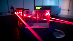 laser used in glass processing.300x0 is National Robotarium to develop made-to-measure 3D laser beams