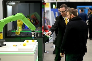 fanuc open 05.300x0 is FANUC produces 750,000th robot