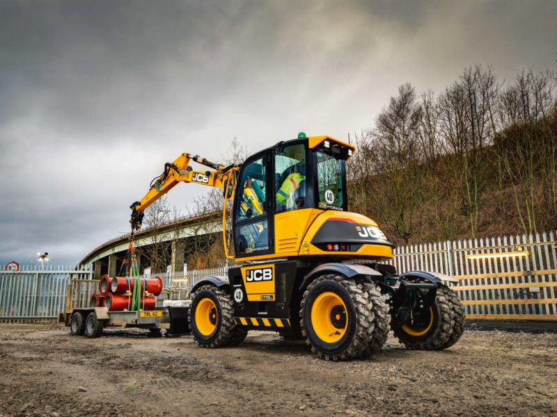 hydradig 110w 08 3 JCB to reveal transport management solutions at industry event