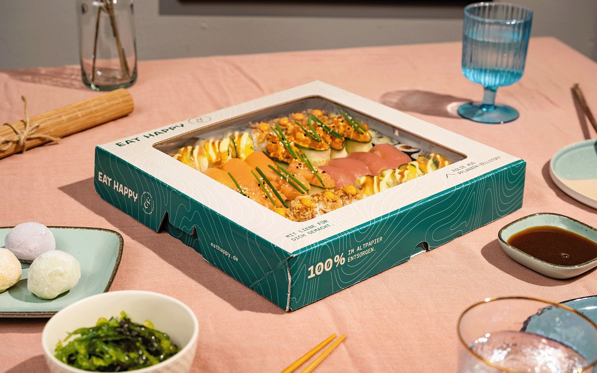 DS Smith partner with Eat Happy sushi specialists to develop fully recyclable sushi trays