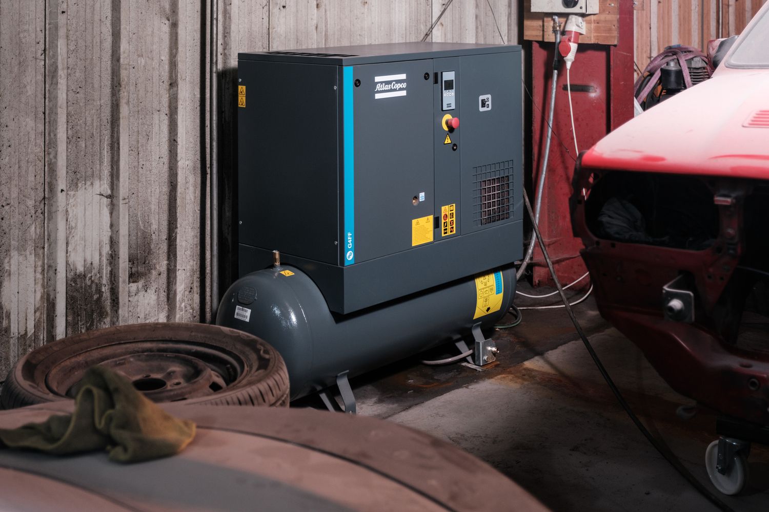 G4FF oil-injected compressor from Atlas Copco boosts production and reduces energy consumption for Yorkshire Car Restoration