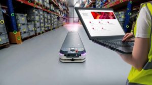 AMR T702 Visual SLAMAMR Studio 1 ABB unveils its innovative mobile robot with Visual SLAM AI-technology and AMR Studio Suite