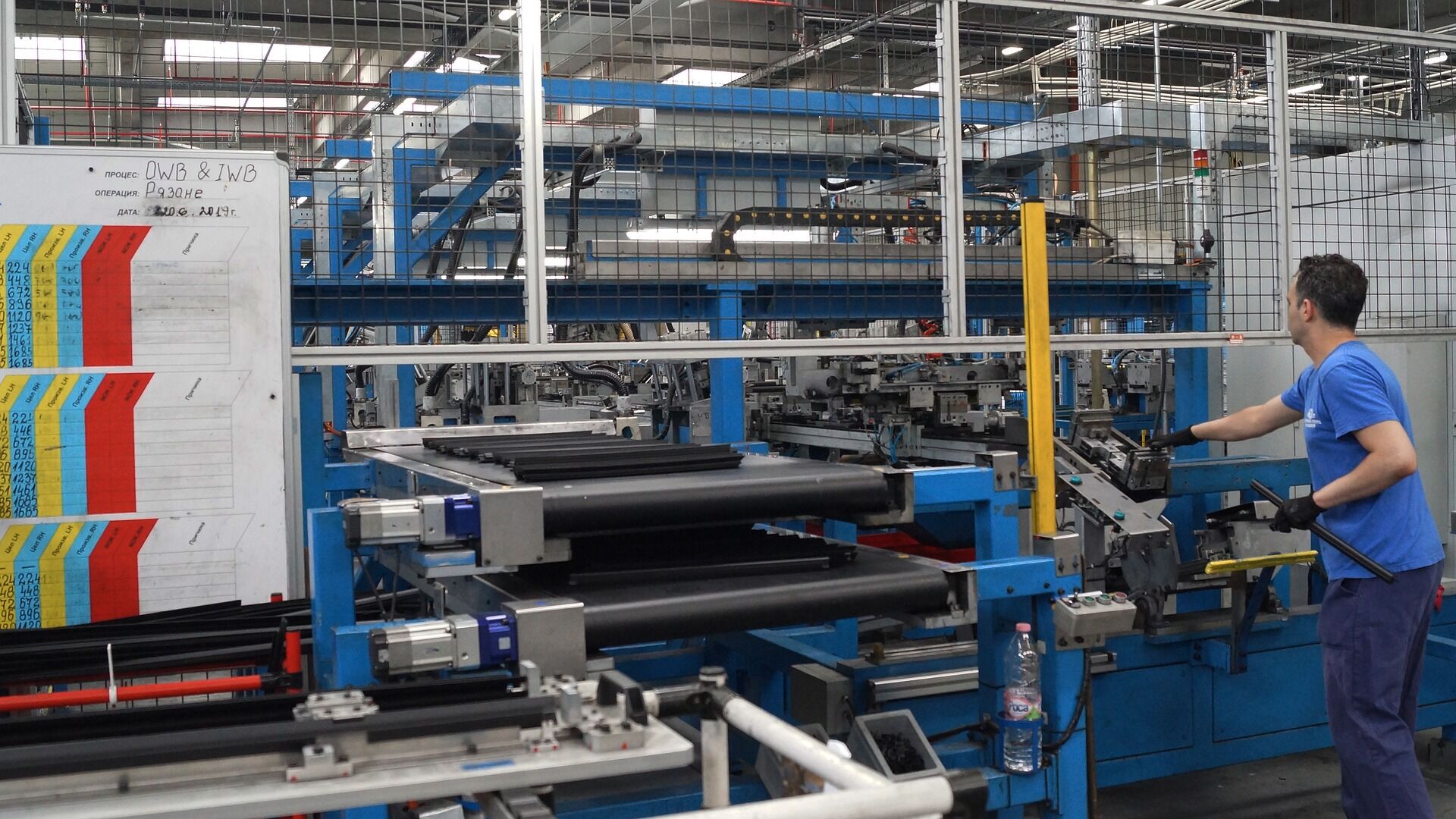Contrinex inductive sensors check the presence and position of workpiece carriers