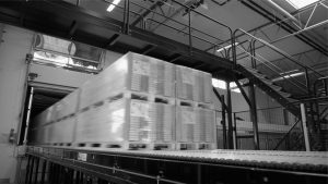 BjelinJolodaHydraroll2 Bjelin accelerates shuttle cycle between factory and warehouse with new moving floor system