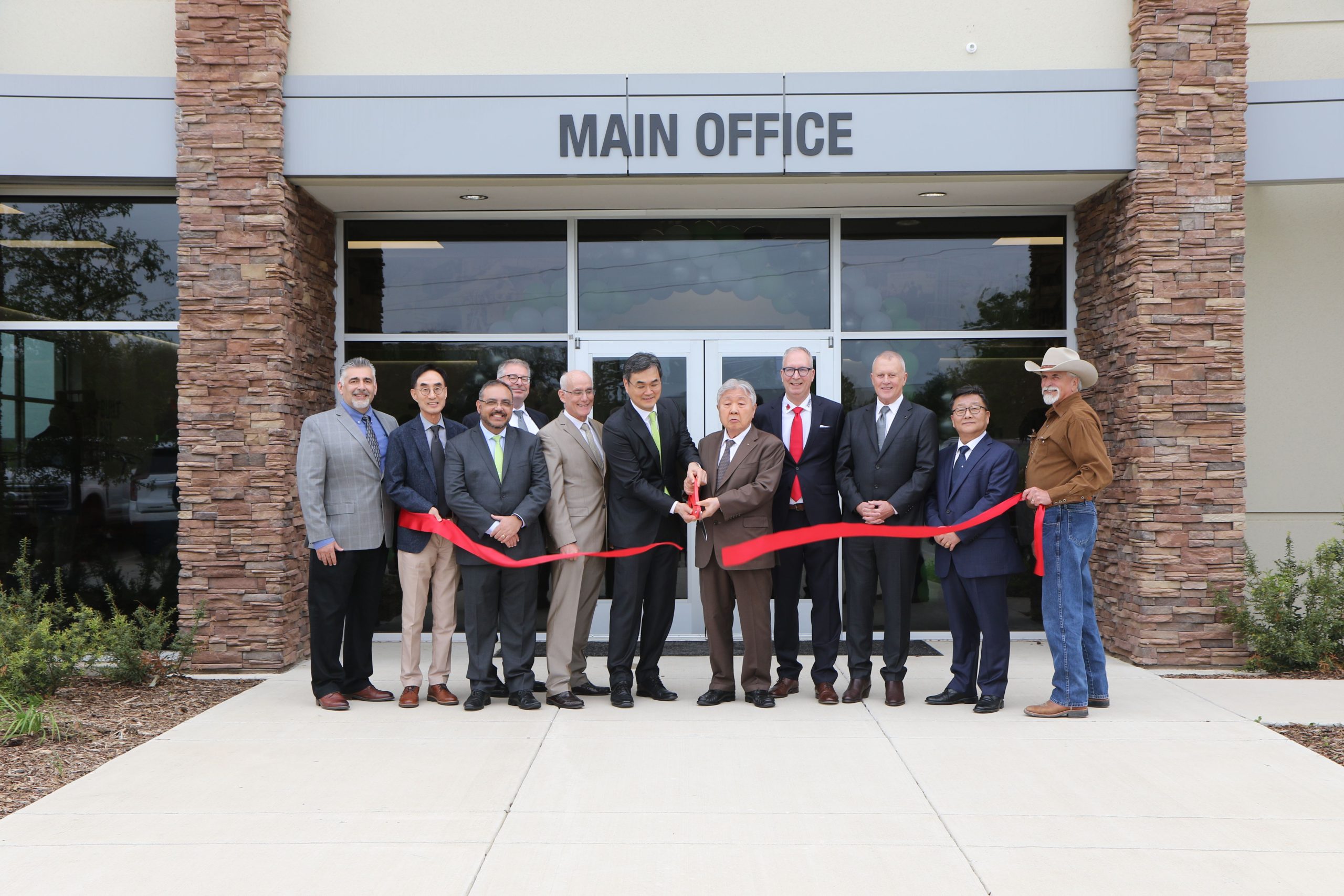 Clark Celebrates Grand Opening of Global Headquarters in Texas