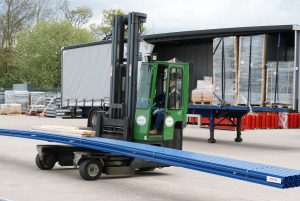 DSC03651 We are a UK company centrally based in the East Midlands that provides innovative storage solutions for warehouse design, installation, and management.
