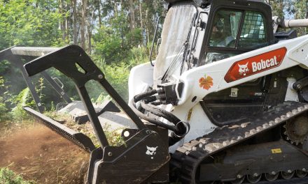 Bobcat T86 compact track loader revolutionises deforestation