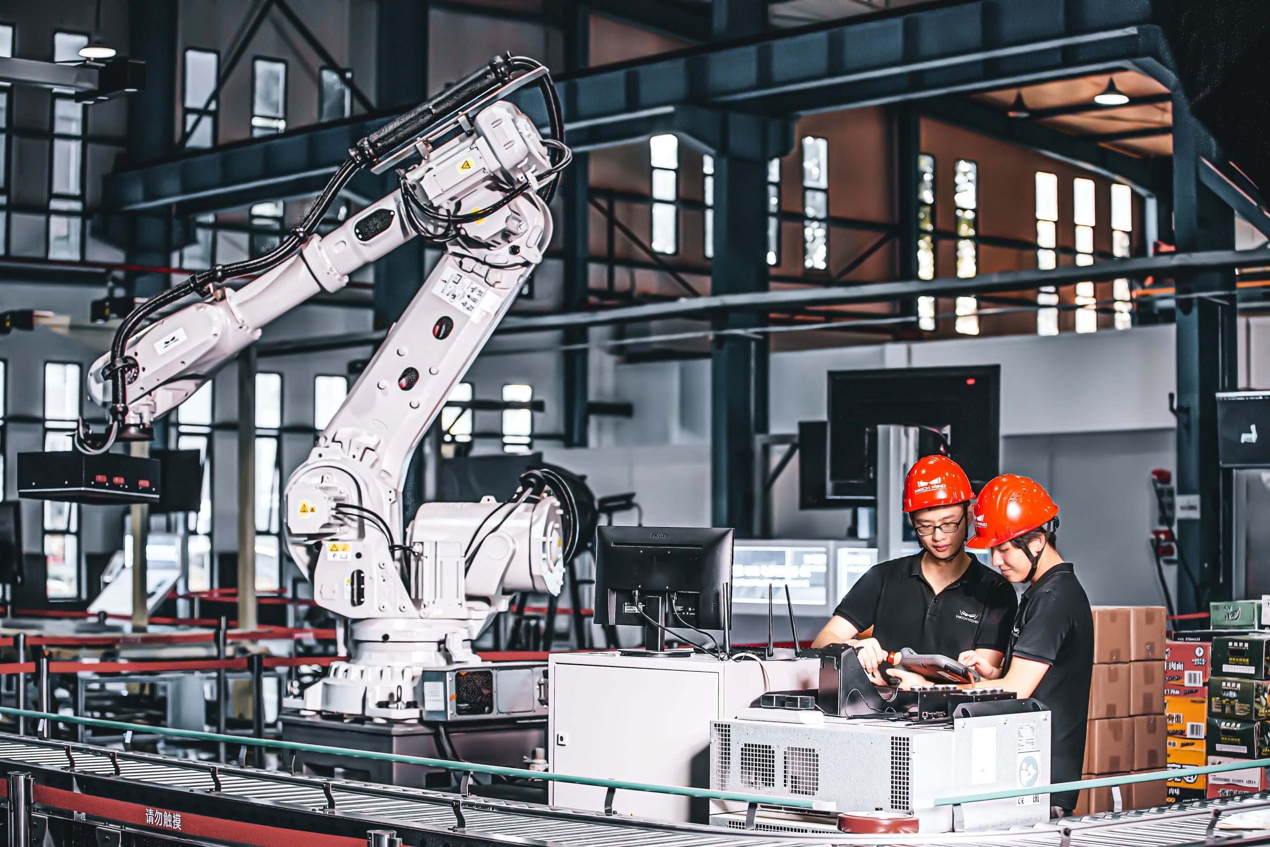 Eleven more companies join Digital Catapult’s innovative Digital Supply Chain Hub programme to solve manufacturing challenges