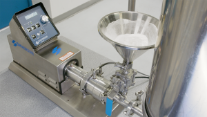Silverson Dispersing powders into liquids