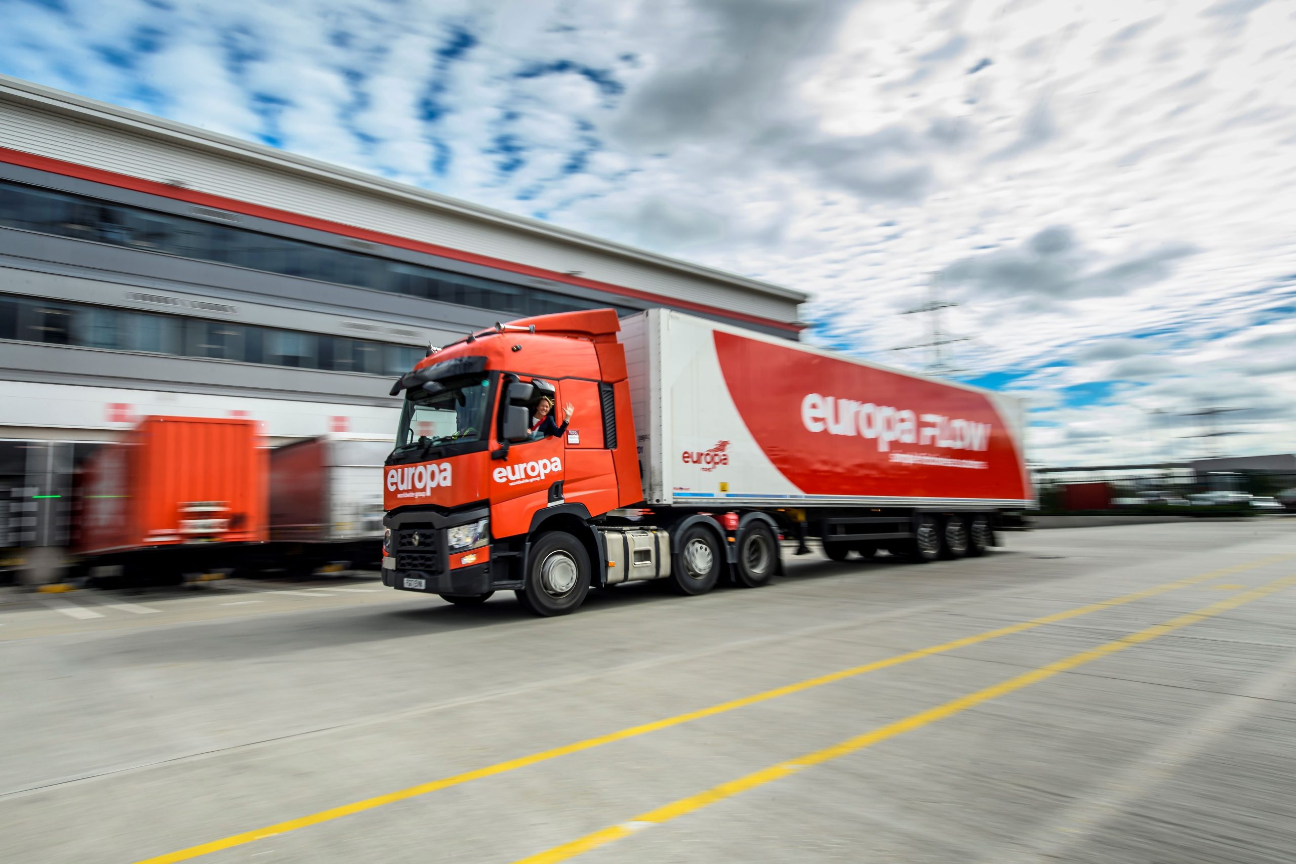 New service launches for manufacturers trading with the Republic of Ireland