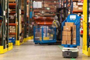 HMIShelf photography product fetch robot in warehouse Zebra Technologies to showcase expanding portfolio at Automation UK