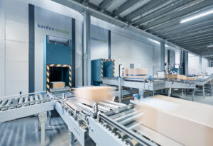 Hella DE TT BU LR35 003 Should Pharma distribution move to Automation?