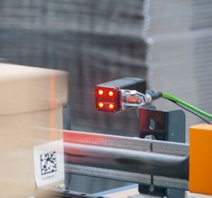 IFM035 App Pic ifm’s versatile multicode reader is as simple as a sensor!