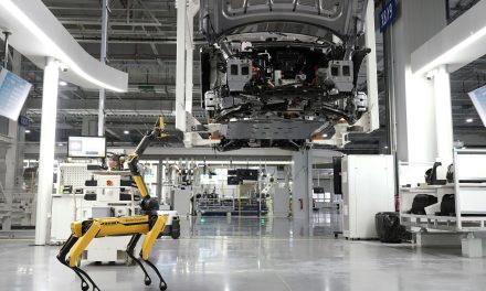 Future Factories: How IoT and Bespoke Software Are Transforming UK Manufacturing