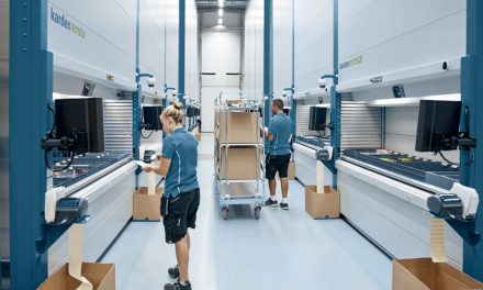 Improve Your Order Fulfilment Process: A Guide on Strategies & Technologies