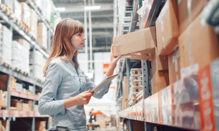 Transforming operational efficiency in peak season with mobile label printing