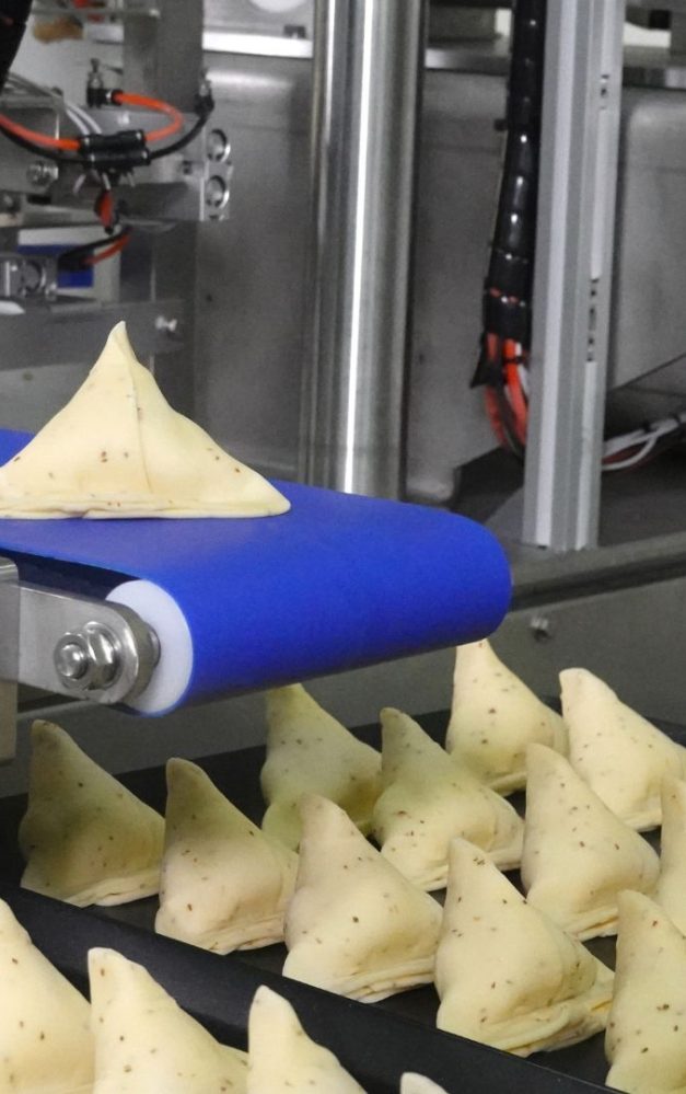 The world’s first Punjabi Samosa Machine, ANKO reshapes the future of India’s iconic street food