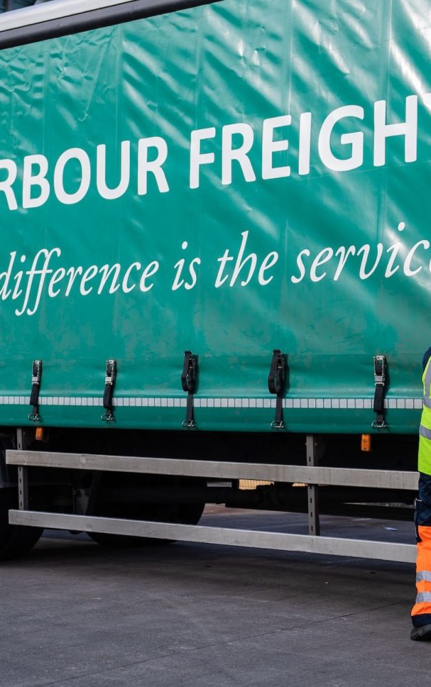 Industry accreditation caps off 10 years of network growth for harbour international freight