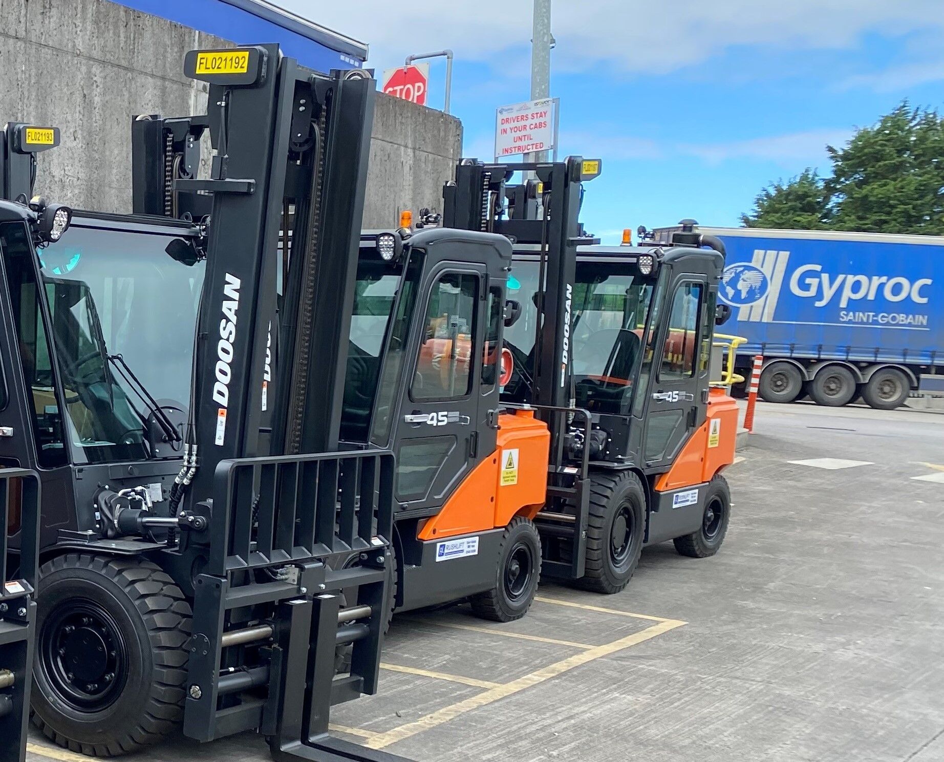 Rushlift wins massive £45m extension to Saint-Gobain UK & Ireland contract