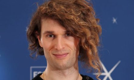 The psychology of packaging: How luxury brands captivate consumers