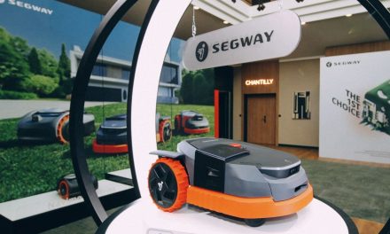 Road-tech to lawn-tech: STMicroelectronics’ latest automotive-industry satellite-navigation chips power robotic lawnmowers from Segway