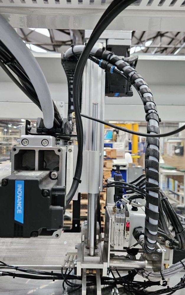 Inovance motion control doubles speed of pick-and-place machines
