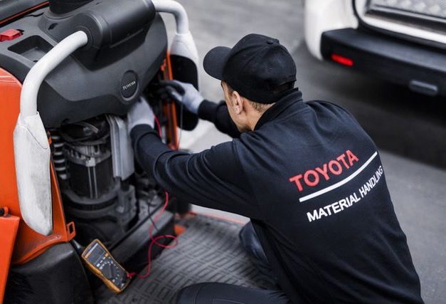 Toyota Material Handling UK announce new Fleet Management Centre plan