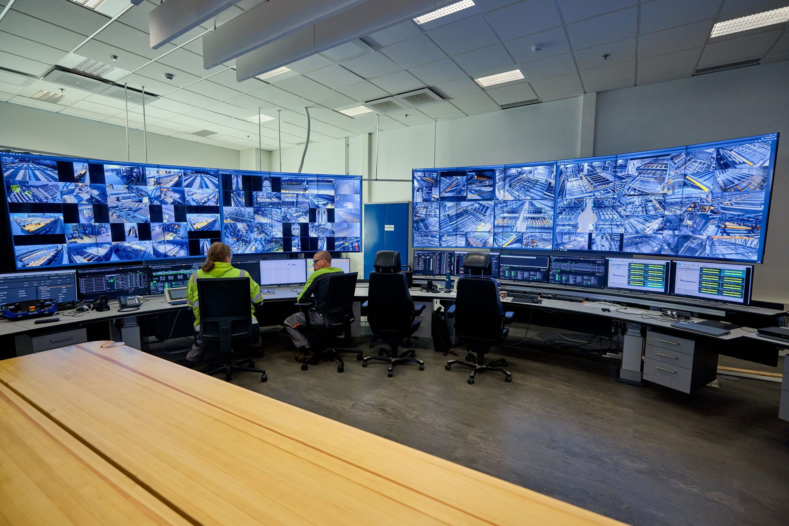ABB control room, power distribution and robotics technologies help Metsä Fibre mill excel in productivity and efficiency