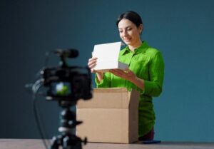 Unboxing video 002 Every parcel should be your brand ambassador