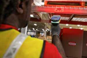 V3200 app img055b Brady launches barcode readers with 99.995 per cent accuracy