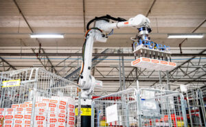 apotea case 002 How robots can unlock new opportunities in logistics applications