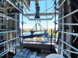 haw04 b 300dpi Raising the bar in challenging, large-capacity hoist installations