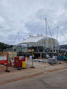 haw14 a 72dpi Hoist & Winch performance reaches new heights in roof replacement project