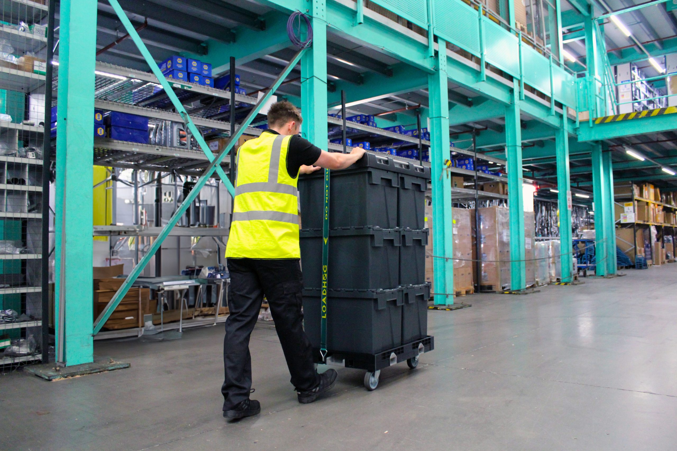 Manufacturers benefit from Loadhog’s end-to-end handling solutions