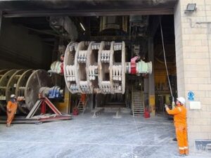 pic 1 6 Cementing the benefits of specialist services from Hoist & Winch