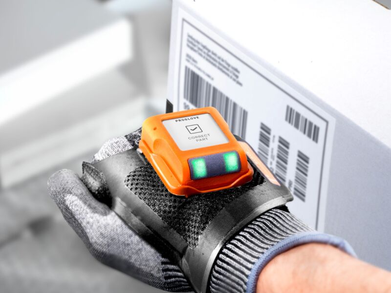GXO deploys display wearable scanners that boost productivity
